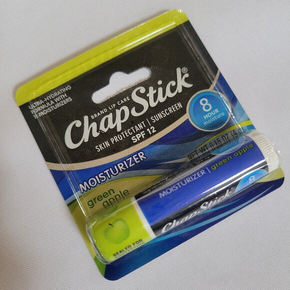 New Chapstick Green Apple Lip Balm Moisturizer Sunscreen SPF Discontinued Sealed - Picture 7 of 7